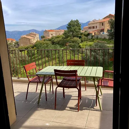 Vignarella Meuble De Tourisme Classe 5 Etoiles Avec Terrasse Piana (Corsica)