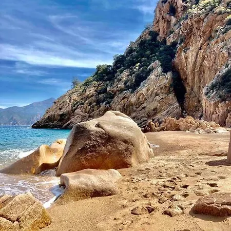 Vignarella Meuble De Tourisme Classe 5 Etoiles Avec Terrasse