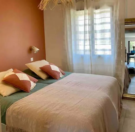 Appartement Vignarella Meuble De Tourisme Classe 5 Etoiles Avec Terrasse *