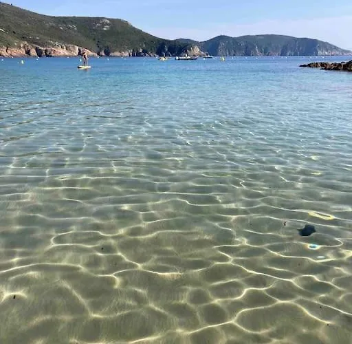 Vignarella Meuble De Tourisme Classe 5 Etoiles Avec Terrasse * Piana (Corsica)